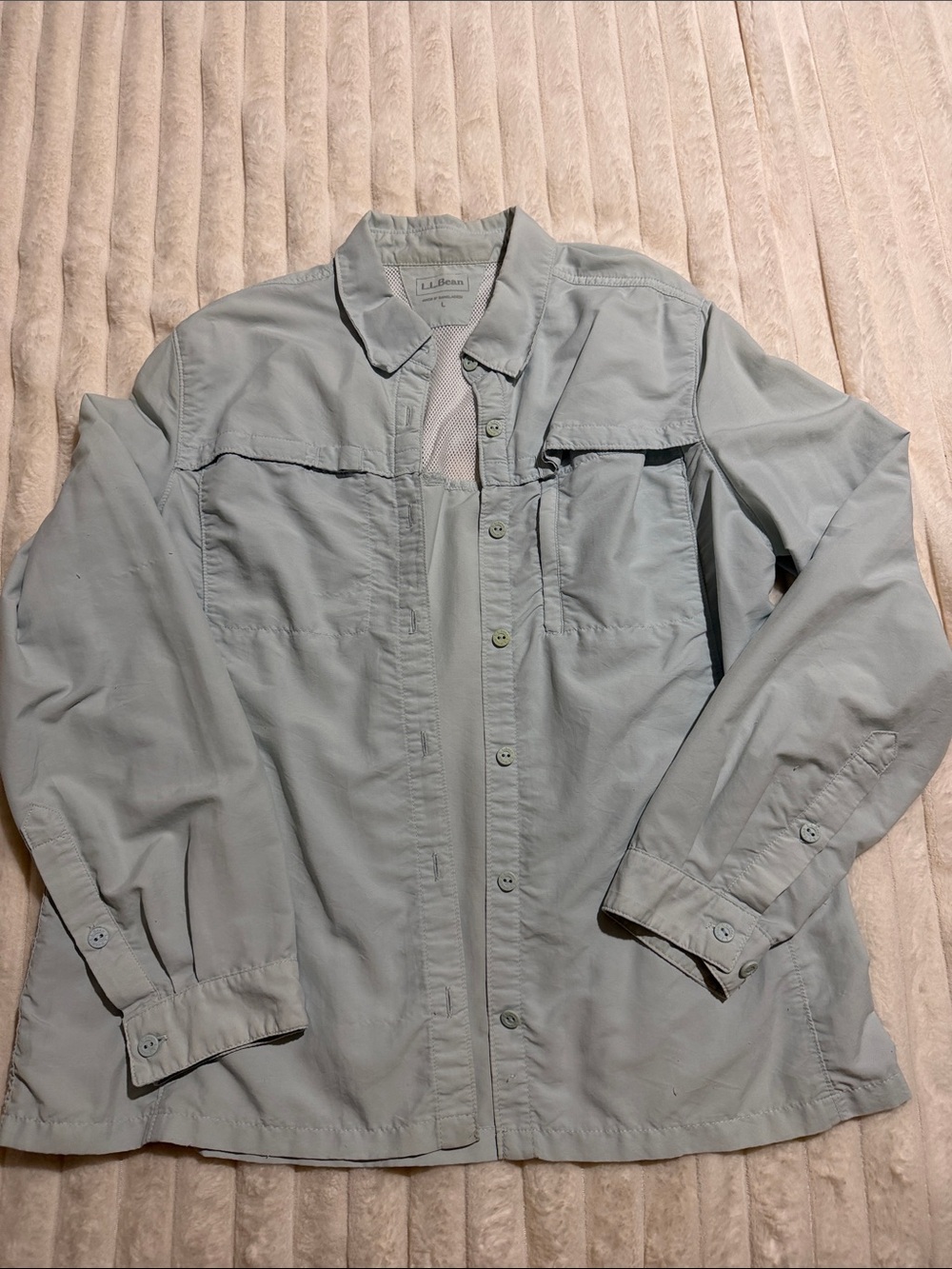 L.L. Bean Women's windbreaker Jacket light blue